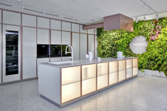 4.-Showroom-Signature-Kitchen-Suite