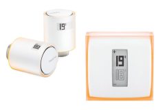Riadiaca jednotka TaHoma® Switch od spoločnosti Somfy je novo kompatibilná s produktmi značky Netatmo, ako sú senzor kvality ovzdušia, meteostanica, termostat a inteligentné termostatické hlavice. Pomocou aplikácie TaHoma® môžete teraz regulovať vykurovanie podľa navrhovaných scenárov. V lete je možné vďaka senzoru zabudovanému do termostatov/termostatických hlavíc Netatmo automatizovať pohyb žalúzií a tým zabraňovať prehrievaniu interiéru. V dome udržíte príjemnú klímu a ušetríte za klimatizáciu (Somfy) 