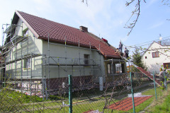 stresni_krytina_SATJAM_Grande_Plus_pokladka_krytiny_na_rodinnem_dome_foto_zdroj_SATJAM