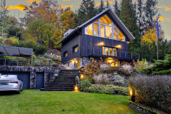 Rekreacni_chata_exterier_soumrak_fotograf_M.Srajer_foto_zdroj_3K_Architects