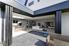 Schueco-shrnovaci-dvere